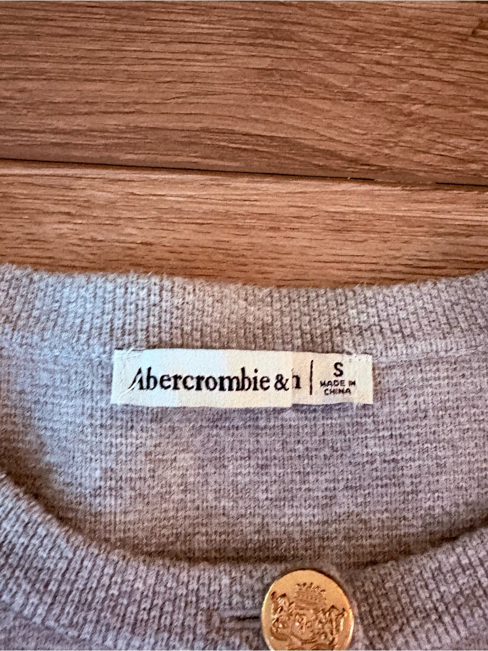 Abercrombie Short Sleeve Cardigan - Picture 2 of 3